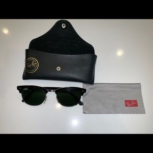 Ray-Ban Clubmaster RB2156 901 black sunglasses